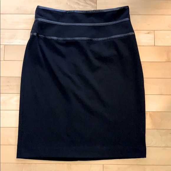 Calvin Klein Dresses & Skirts - 5/50$ Calvin Klein black pencil skirt